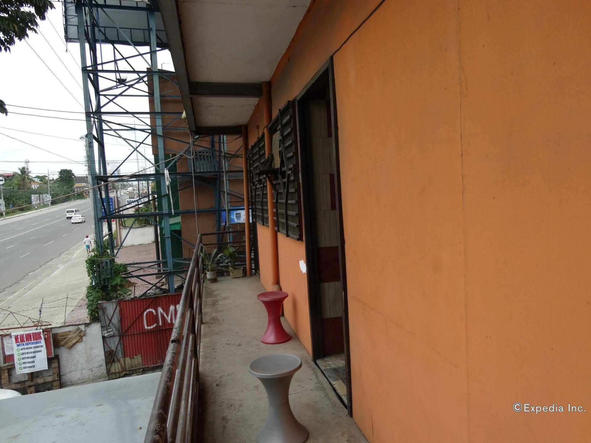 Quoyas Inn Davao Exterior photo